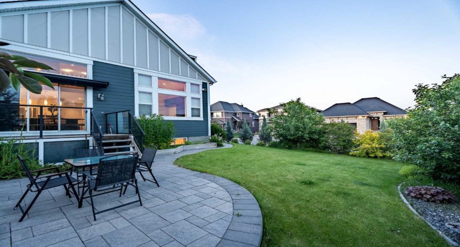 201 Stonemere Bay, Chestermere, Alberta T1X 0S1, 4 Bedrooms Bedrooms, ,4 BathroomsBathrooms,Residential,For Sale,Stonemere,A2325739