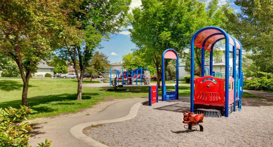 Playground is within a short stroll, that also leads to the Bow River Pathway System~