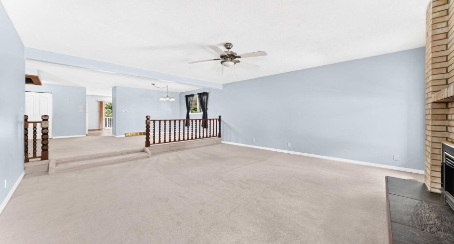 5227 37 Street, Innisfail, Alberta T4G 1E4, 5 Bedroom Bedrooms, 0 ,3 BathroomBathrooms,Residential,For Sale,37,0,A2326040