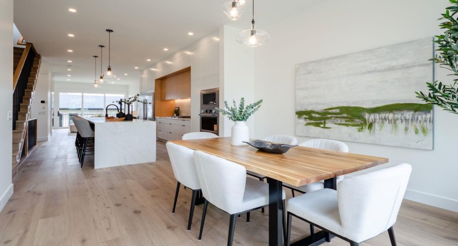 2026 36 Street, Calgary, Alberta T3E 2Z1, 5 Bedroom Bedrooms, 0 ,4 BathroomBathrooms,Residential,For Sale,36,0,A2326089