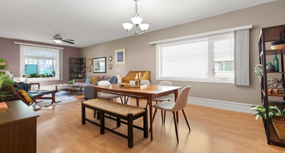 303 8 Street, Medicine Hat, Alberta T1A1L6, 2 Bedroom Bedrooms, 0 ,1 BathroomBathrooms,Residential,For Sale,8,0,A2326215