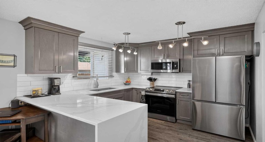 6609 Rundlehorn Drive, Calgary, Alberta T1Y 3T6, 3 Bedroom Bedrooms, 0 ,2 BathroomBathrooms,Residential,For Sale,Rundlehorn,0,A2326239
