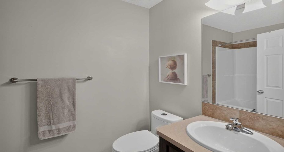 325 CIMARRON VISTA Way, Okotoks, Alberta T1S 0J6, 4 Bedroom Bedrooms, 0 ,4 BathroomBathrooms,Residential,For Sale,CIMARRON VISTA,0,A2326306