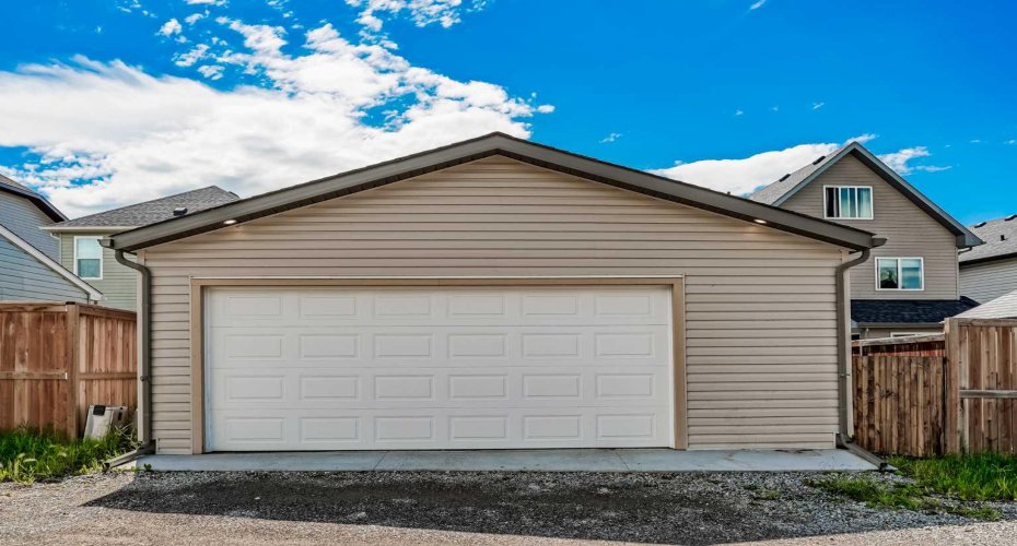 325 CIMARRON VISTA Way, Okotoks, Alberta T1S 0J6, 4 Bedroom Bedrooms, 0 ,4 BathroomBathrooms,Residential,For Sale,CIMARRON VISTA,0,A2326306