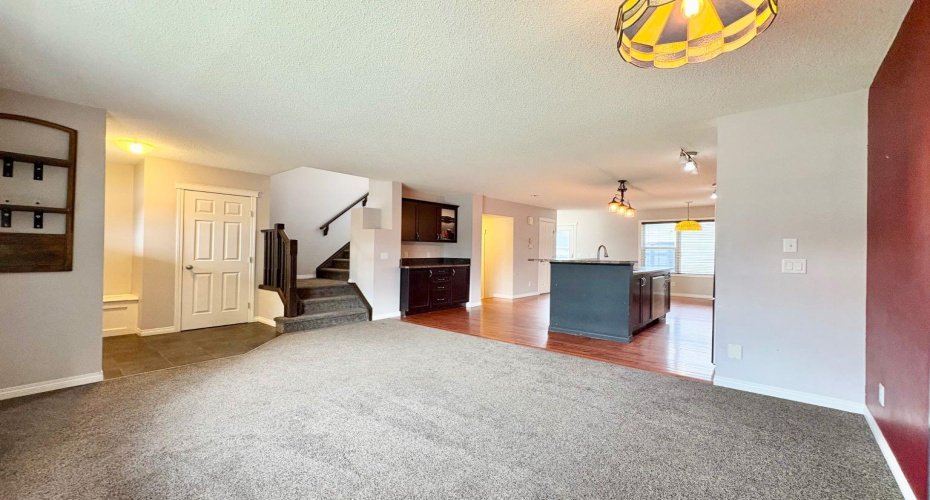21 Walden Square, Calgary, Alberta T2X 0M9, 3 Bedroom Bedrooms, 0 ,3 BathroomBathrooms,Residential,For Sale,Walden,0,A2326500