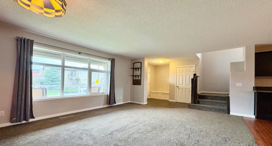 21 Walden Square, Calgary, Alberta T2X 0M9, 3 Bedroom Bedrooms, 0 ,3 BathroomBathrooms,Residential,For Sale,Walden,0,A2326500