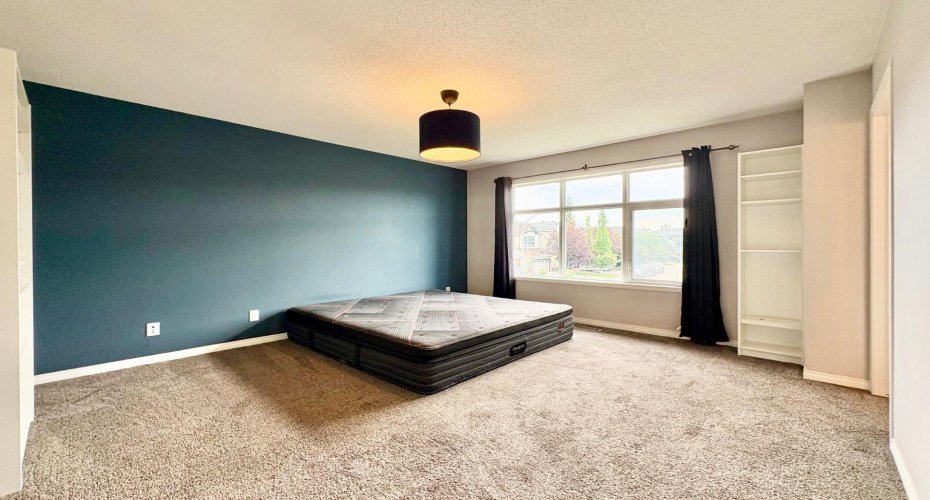 21 Walden Square, Calgary, Alberta T2X 0M9, 3 Bedroom Bedrooms, 0 ,3 BathroomBathrooms,Residential,For Sale,Walden,0,A2326500