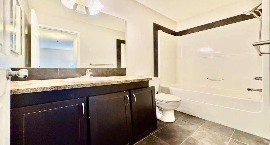 21 Walden Square, Calgary, Alberta T2X 0M9, 3 Bedroom Bedrooms, 0 ,3 BathroomBathrooms,Residential,For Sale,Walden,0,A2326500