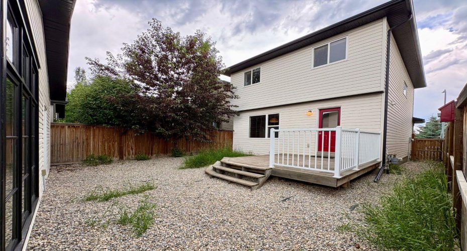 21 Walden Square, Calgary, Alberta T2X 0M9, 3 Bedroom Bedrooms, 0 ,3 BathroomBathrooms,Residential,For Sale,Walden,0,A2326500
