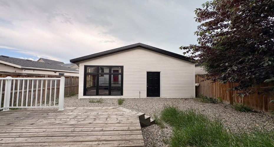 21 Walden Square, Calgary, Alberta T2X 0M9, 3 Bedroom Bedrooms, 0 ,3 BathroomBathrooms,Residential,For Sale,Walden,0,A2326500
