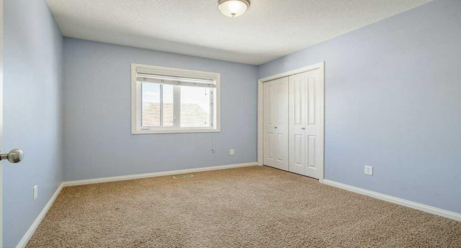 17 Coalbanks Link, Lethbridge, Alberta T1J 4H6, 4 Bedroom Bedrooms, 0 ,4 BathroomBathrooms,Residential,For Sale,Coalbanks,0,A2326571