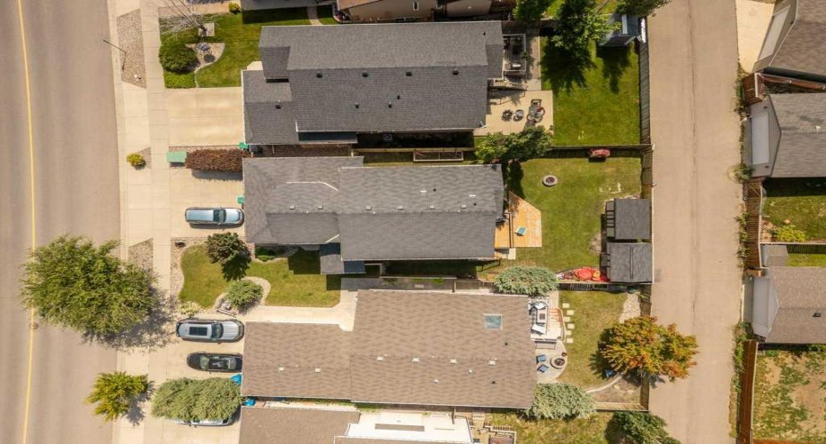 17 Coalbanks Link, Lethbridge, Alberta T1J 4H6, 4 Bedroom Bedrooms, 0 ,4 BathroomBathrooms,Residential,For Sale,Coalbanks,0,A2326571