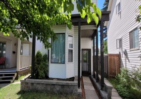 210 Woodmont Court, Calgary, Alberta T2W 4X1, 3 Bedroom Bedrooms, 0 ,2 BathroomBathrooms,Residential,For Sale,Woodmont,0,A2326659