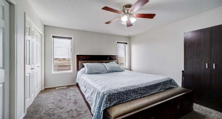 106 Peigan Court, Lethbridge, Alberta T1K 7N8, 3 Bedroom Bedrooms, 0 ,2 BathroomBathrooms,Residential,For Sale,Peigan,0,A2327287
