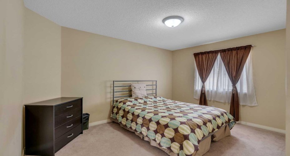 2nd bedroom on the upper level.