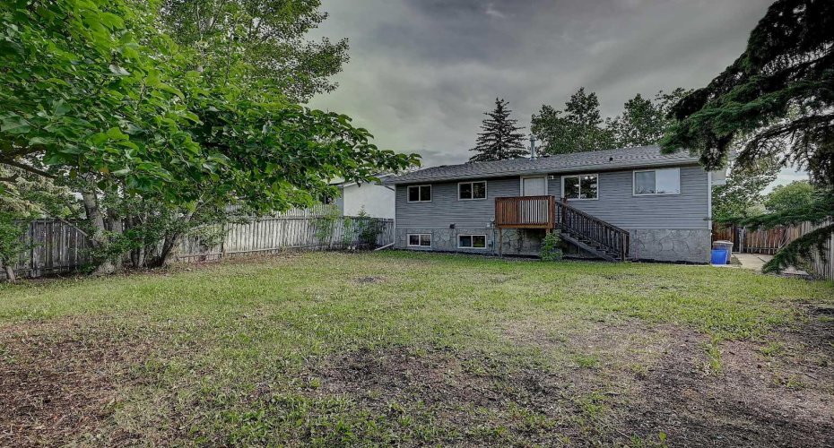 backyard/exterior