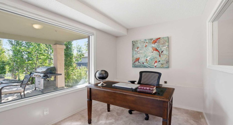 12 Edgeridge Green, Calgary, Alberta T3A 6A9, 5 Bedroom Bedrooms, 0 ,4 BathroomBathrooms,Residential,For Sale,Edgeridge,0,A2327402