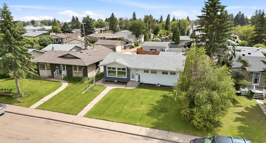 5745 35 Street, Red Deer, Alberta T4N 0S5, 4 Bedroom Bedrooms, 0 ,2 BathroomBathrooms,Residential,For Sale,35,0,A2327413