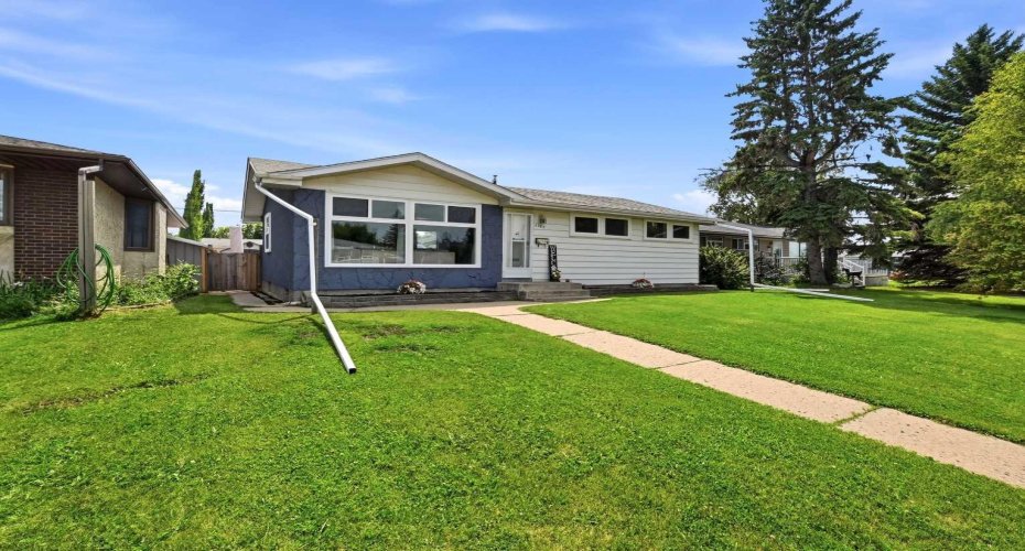 5745 35 Street, Red Deer, Alberta T4N 0S5, 4 Bedroom Bedrooms, 0 ,2 BathroomBathrooms,Residential,For Sale,35,0,A2327413