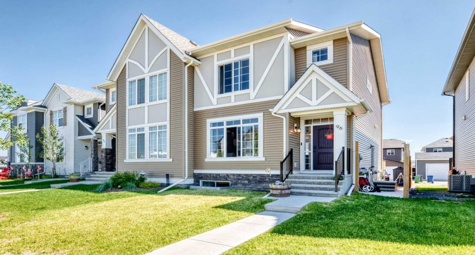 96 Wolf Gate, Okotoks, Alberta T1S 5T9, 4 Bedrooms Bedrooms, ,4 BathroomsBathrooms,Residential,For Sale,Wolf,A2327414