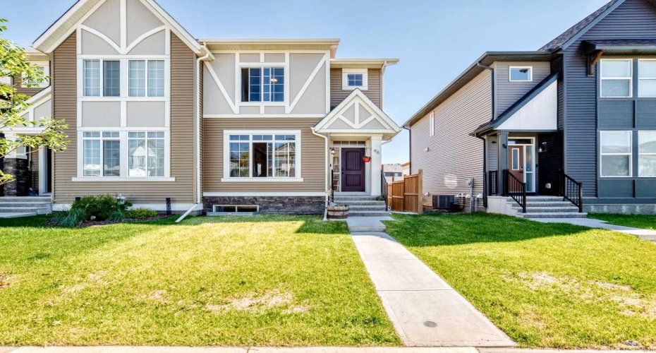 96 Wolf Gate, Okotoks, Alberta T1S 5T9, 4 Bedrooms Bedrooms, ,4 BathroomsBathrooms,Residential,For Sale,Wolf,A2327414