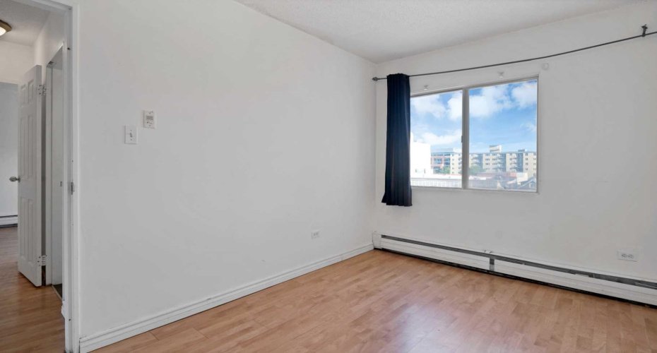 519 17 Avenue, Calgary, Alberta T2S 0A9, 2 Bedroom Bedrooms, 0 ,1 BathroomBathrooms,Residential,For Sale,17,0,A2327433