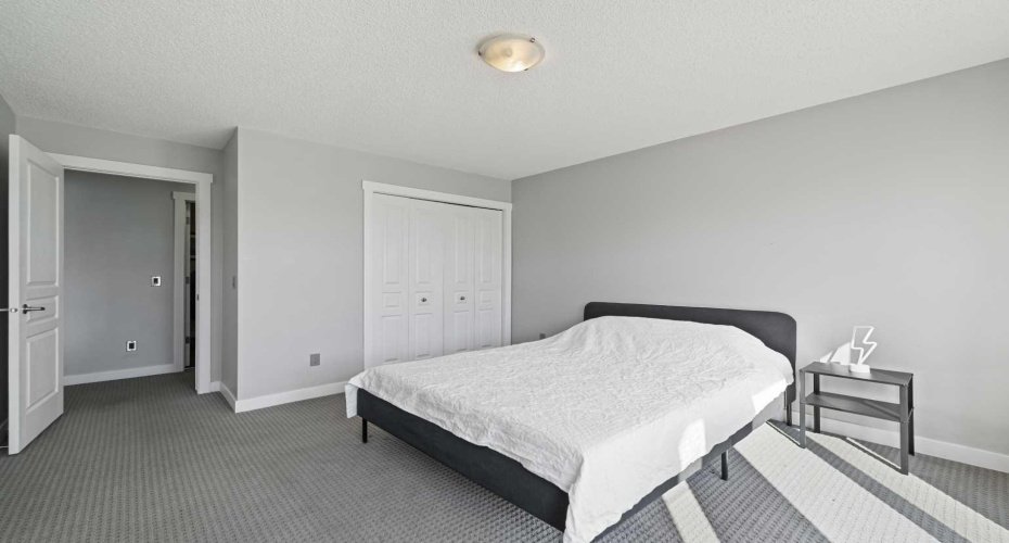 211 Aspen Stone Boulevard, Calgary, Alberta T3H0K1, 2 Bedroom Bedrooms, 0 ,3 BathroomBathrooms,Residential,For Sale,Aspen Stone,0,A2327443