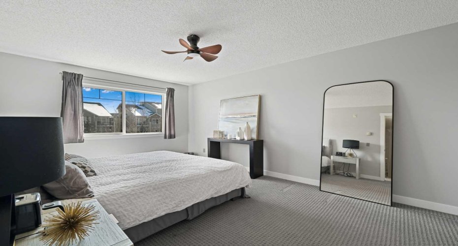 211 Aspen Stone Boulevard, Calgary, Alberta T3H0K1, 2 Bedroom Bedrooms, 0 ,3 BathroomBathrooms,Residential,For Sale,Aspen Stone,0,A2327443