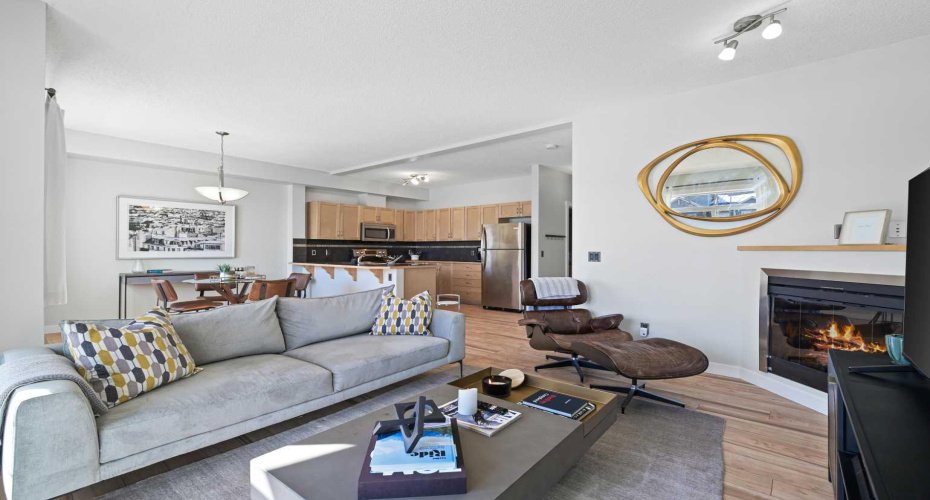 211 Aspen Stone Boulevard, Calgary, Alberta T3H0K1, 2 Bedroom Bedrooms, 0 ,3 BathroomBathrooms,Residential,For Sale,Aspen Stone,0,A2327443