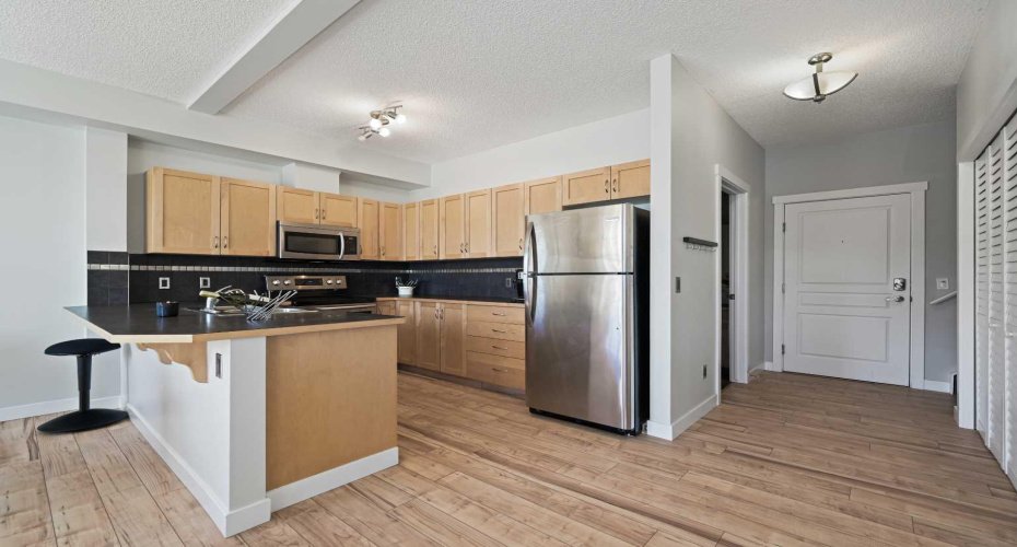 211 Aspen Stone Boulevard, Calgary, Alberta T3H0K1, 2 Bedroom Bedrooms, 0 ,3 BathroomBathrooms,Residential,For Sale,Aspen Stone,0,A2327443