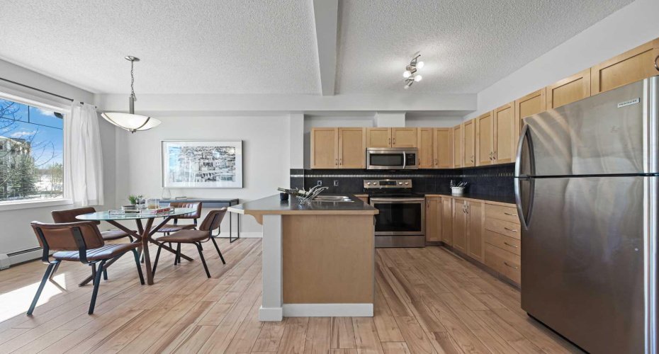211 Aspen Stone Boulevard, Calgary, Alberta T3H0K1, 2 Bedroom Bedrooms, 0 ,3 BathroomBathrooms,Residential,For Sale,Aspen Stone,0,A2327443