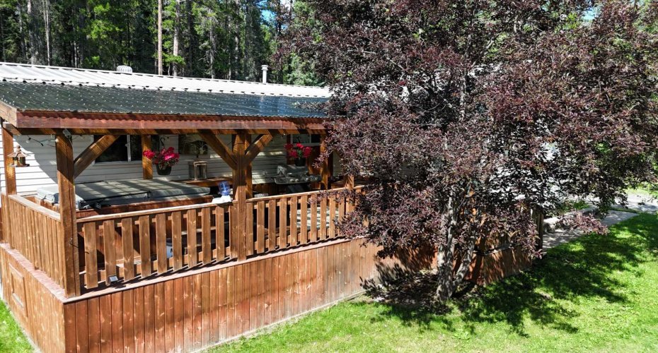 17414 Highway 748 N, Rural Yellowhead County, Alberta T7E 3N7, 5 Bedroom Bedrooms, 0 ,3 BathroomBathrooms,Residential,For Sale,Highway 748 N,0,A2327452
