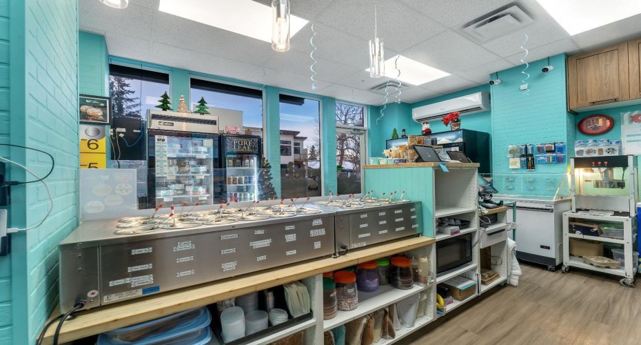 1829 33 Avenue, Calgary, Alberta T2T 1Z1, 0 , 0 ,0,Commercial,For Lease,33,0,A2327470