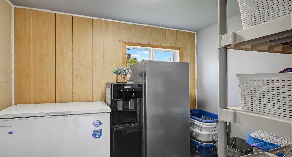 914 6 Avenue, Beaverlodge, Alberta T0H 0C0, 2 Bedroom Bedrooms, 0 ,1 BathroomBathrooms,Residential,For Sale,6,0,A2327472