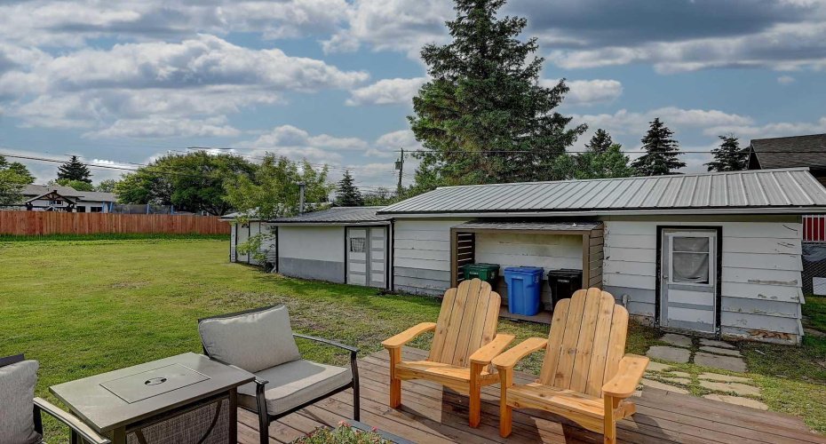 914 6 Avenue, Beaverlodge, Alberta T0H 0C0, 2 Bedroom Bedrooms, 0 ,1 BathroomBathrooms,Residential,For Sale,6,0,A2327472