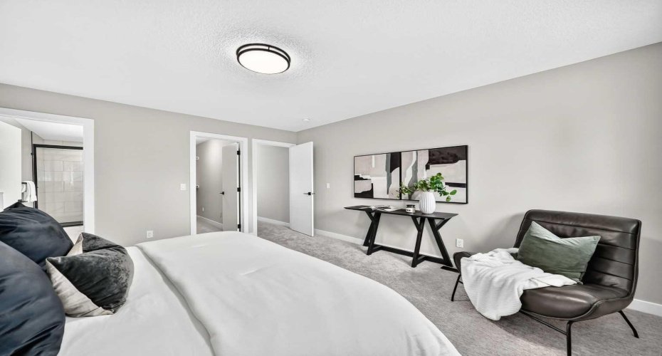 primery upper bedroom