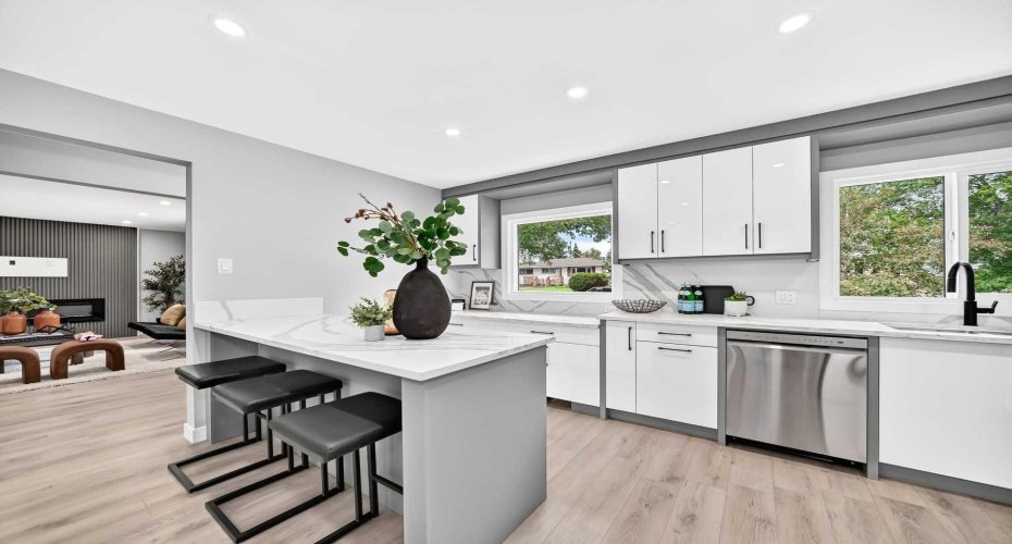 new cabinets, quartzz, appliances