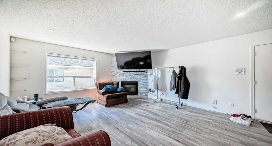 125 Coral Springs Bay, Calgary, Alberta T3J 3P4, 5 Bedroom Bedrooms, 0 ,3 BathroomBathrooms,Residential,For Sale,Coral Springs,0,A2327501