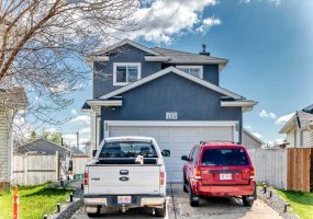 125 Coral Springs Bay, Calgary, Alberta T3J 3P4, 5 Bedroom Bedrooms, 0 ,3 BathroomBathrooms,Residential,For Sale,Coral Springs,0,A2327501