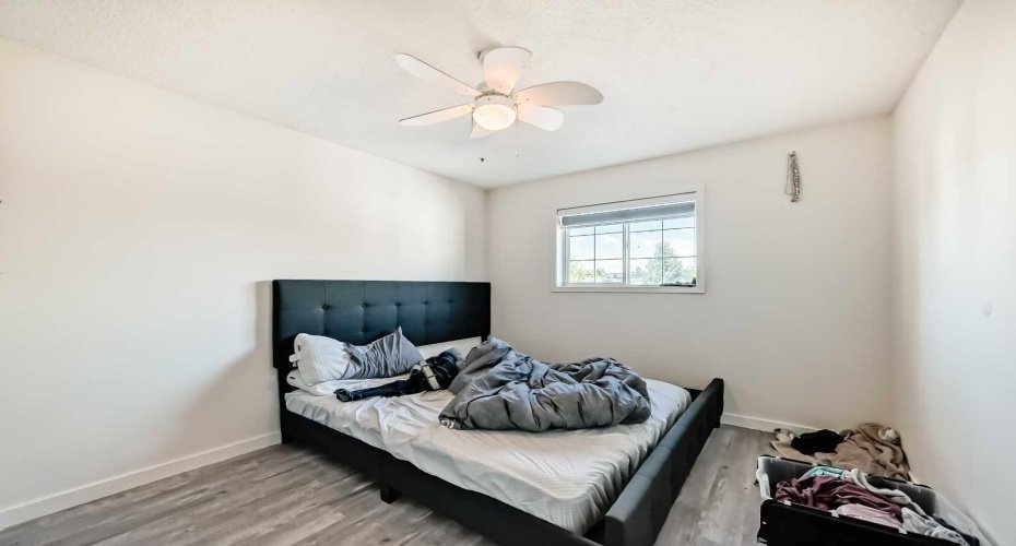 125 Coral Springs Bay, Calgary, Alberta T3J 3P4, 5 Bedroom Bedrooms, 0 ,3 BathroomBathrooms,Residential,For Sale,Coral Springs,0,A2327501