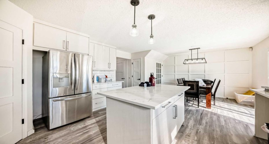 125 Coral Springs Bay, Calgary, Alberta T3J 3P4, 5 Bedroom Bedrooms, 0 ,3 BathroomBathrooms,Residential,For Sale,Coral Springs,0,A2327501
