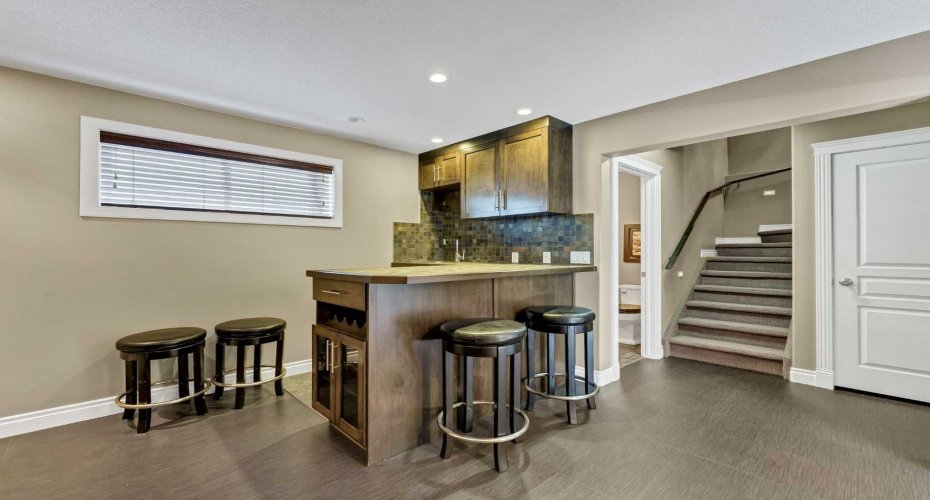 42 Somerset Link, Medicine Hat, Alberta T1B0B8, 3 Bedroom Bedrooms, 0 ,4 BathroomBathrooms,Residential,For Sale,Somerset,0,A2327508