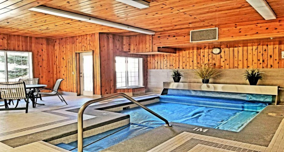 8535 Bonaventure Drive, Calgary, Alberta T2H 3A1, 1 Bedroom Bedrooms, 0 ,2 BathroomBathrooms,Residential,For Sale,Bonaventure,0,A2327531