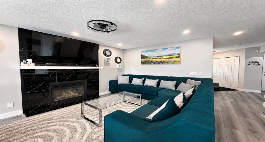 Main Floor Living Room