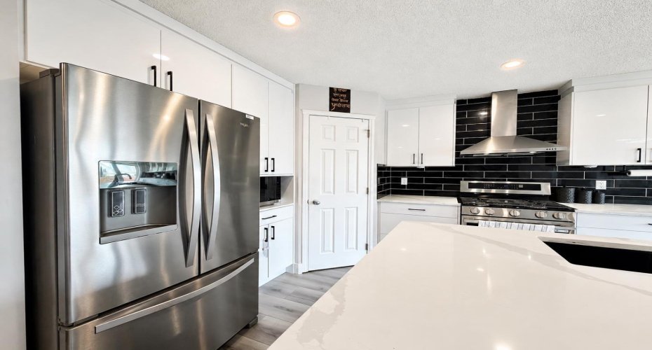 Main Floor Kitchen
