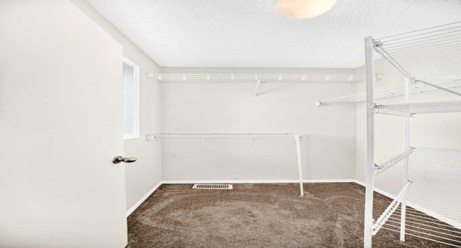 294 Elgin View, Calgary, Alberta T2Z 4N6, 2 Bedroom Bedrooms, 0 ,3 BathroomBathrooms,Residential,For Sale,Elgin,0,A2327593