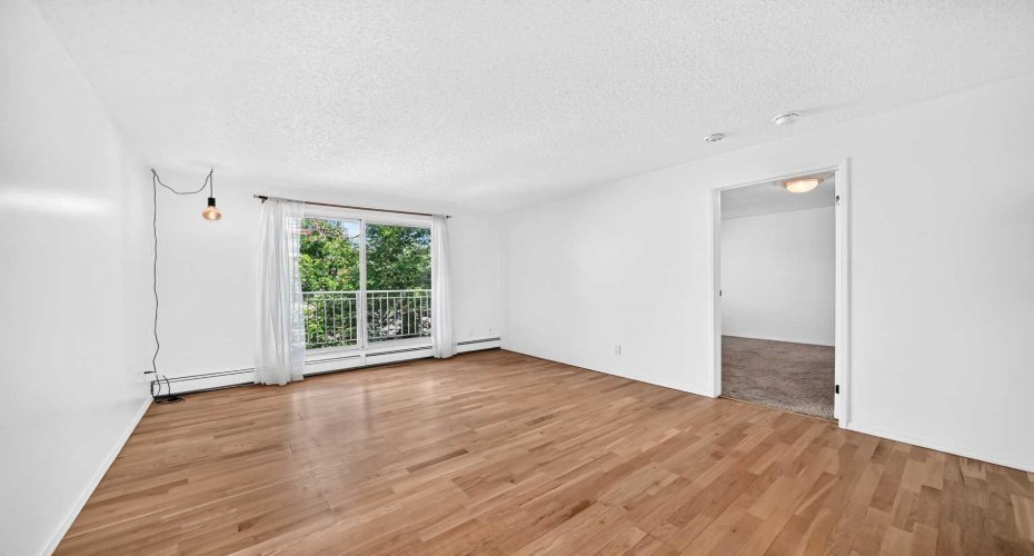 1735 11 Avenue, Calgary, Alberta t3c3c9, 2 Bedroom Bedrooms, 0 ,2 BathroomBathrooms,Residential,For Sale,11,0,A2327622
