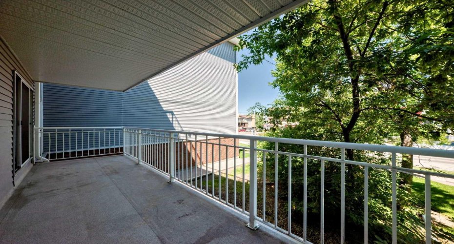 1735 11 Avenue, Calgary, Alberta t3c3c9, 2 Bedroom Bedrooms, 0 ,2 BathroomBathrooms,Residential,For Sale,11,0,A2327622