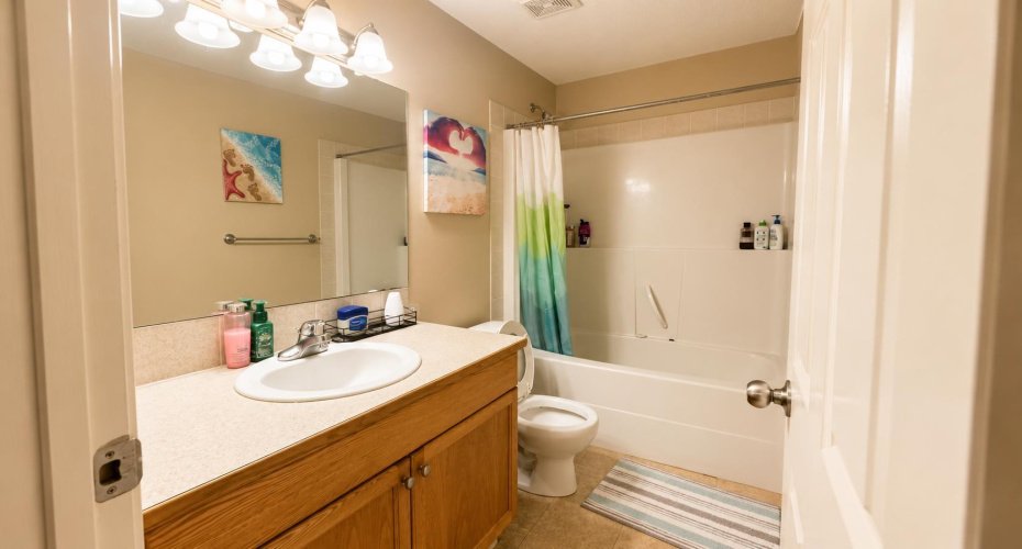 83 Lakeway Boulevard, Sylvan Lake, Alberta T4S 2P4, 3 Bedroom Bedrooms, 0 ,2 BathroomBathrooms,Residential,For Sale,Lakeway,0,A2327646