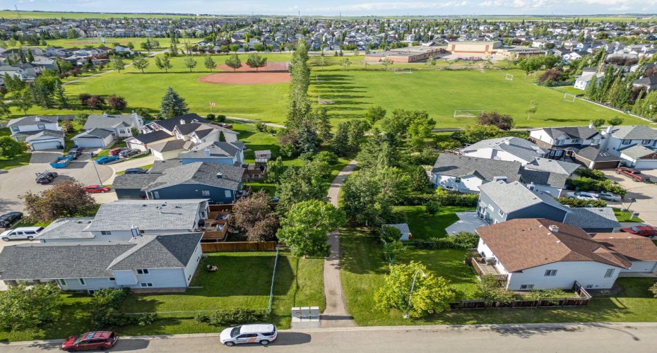 190 Coverdale Road, Calgary, Alberta T3K4J7, 5 Bedroom Bedrooms, 0 ,2 BathroomBathrooms,Residential,For Sale,Coverdale,0,A2327674
